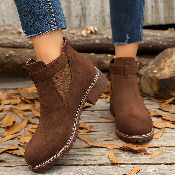 Britta | Women&