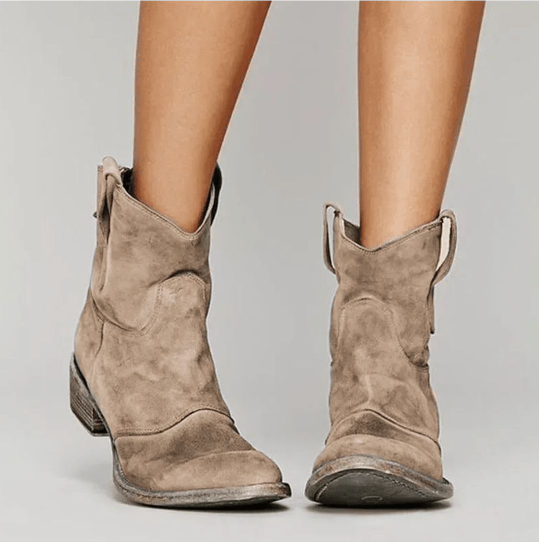 Britta | Women&
