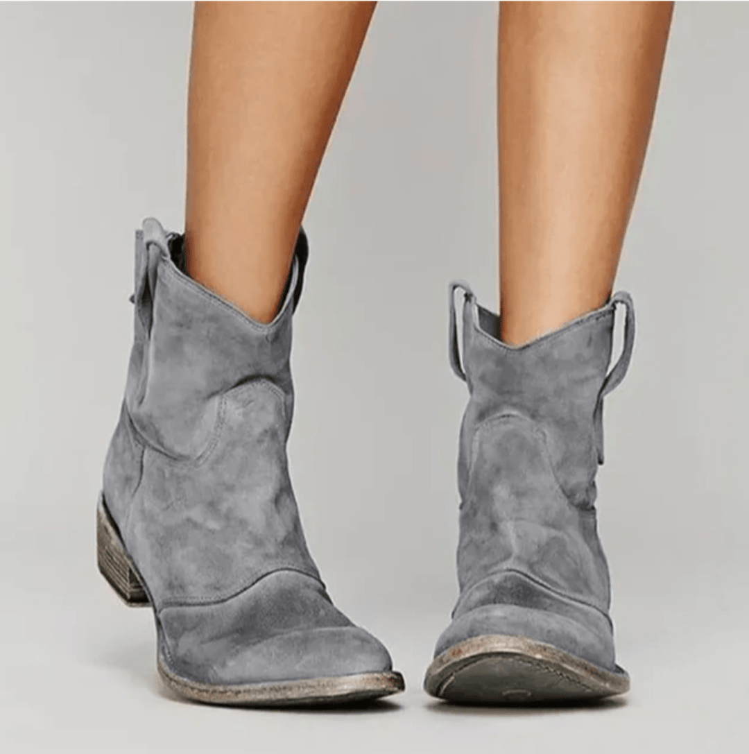 Britta | Women&