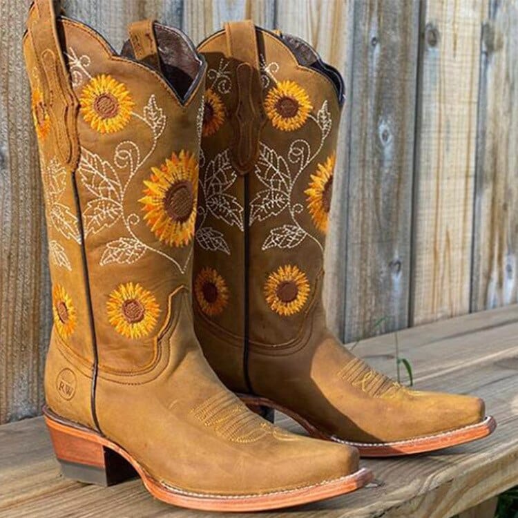 Calvernia | Women&