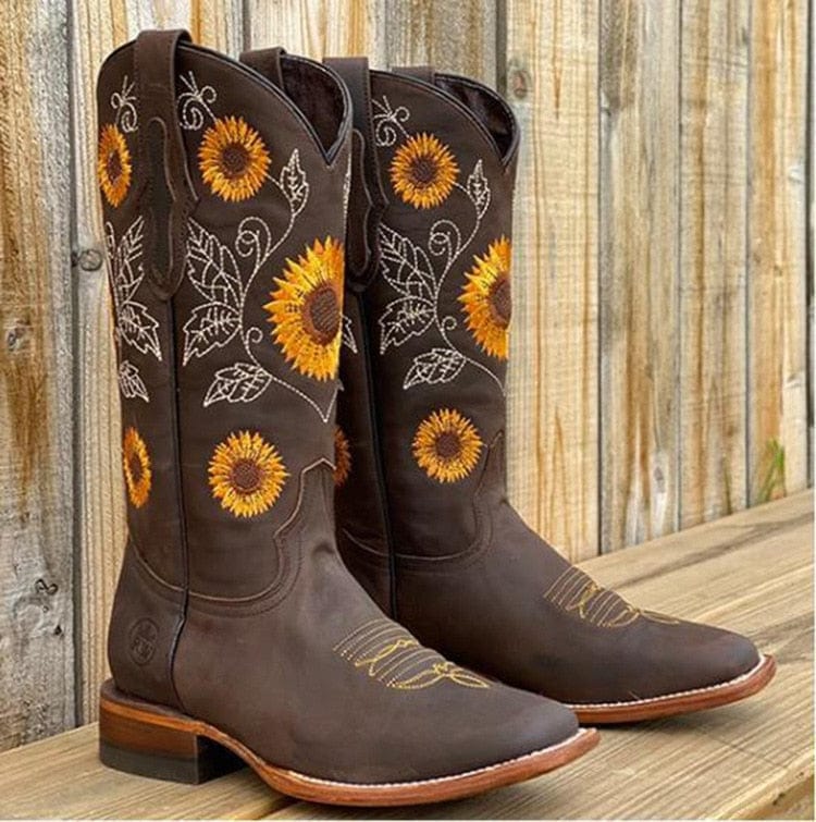 Calvernia | Women&