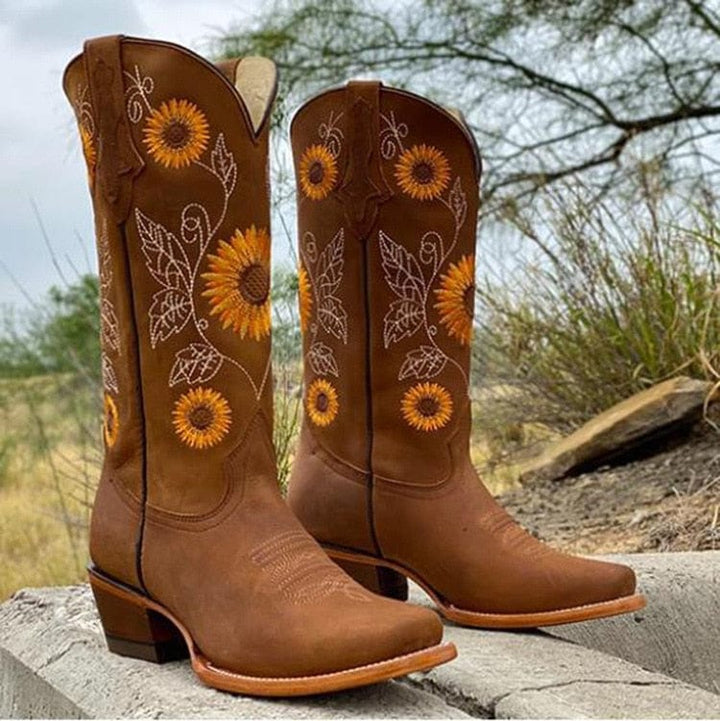 Calvernia | Women&