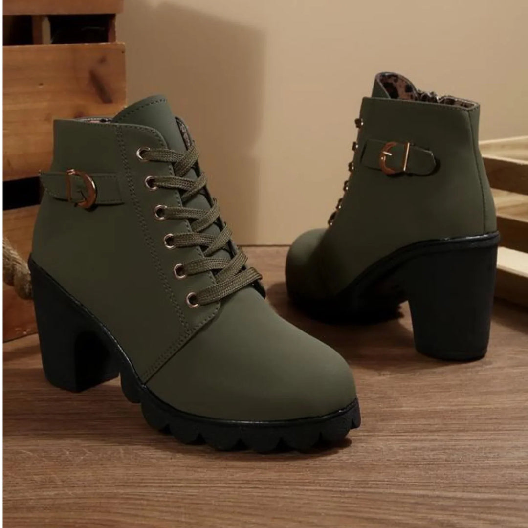 Calveth | Women&