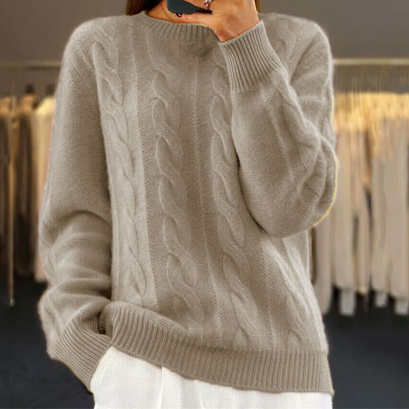 Calvorne | Women's Chunky Cable Knit Jumper - Cream - Image 2