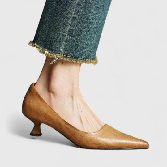 Cambria | Women&
