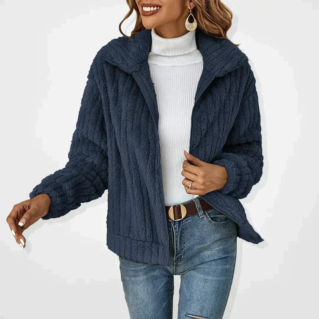 Cassandra | Women&