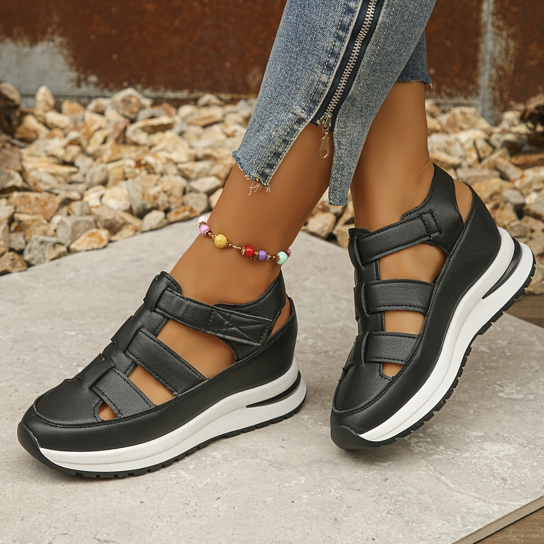 Celia | Women&