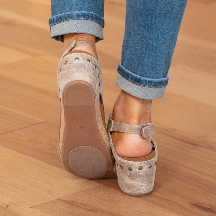 Celina | Women&