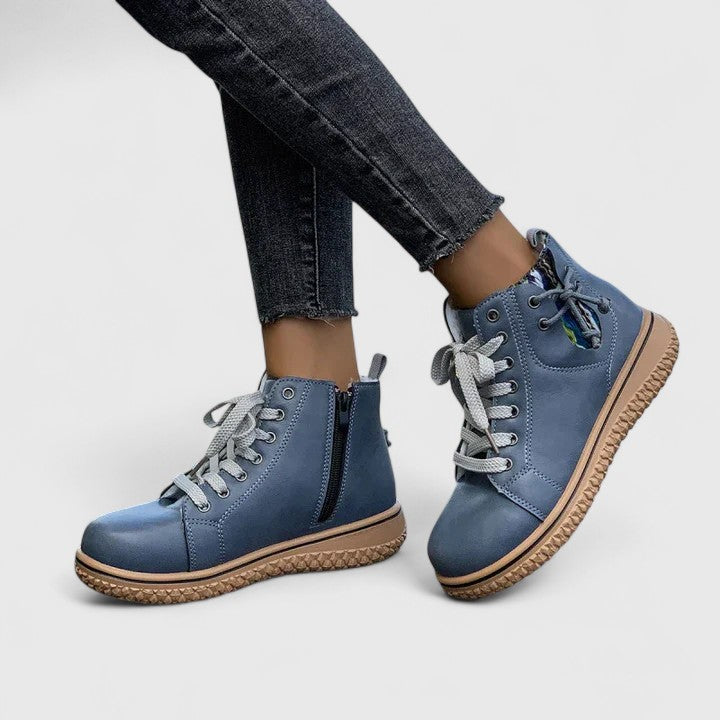 Clarissa | Women&