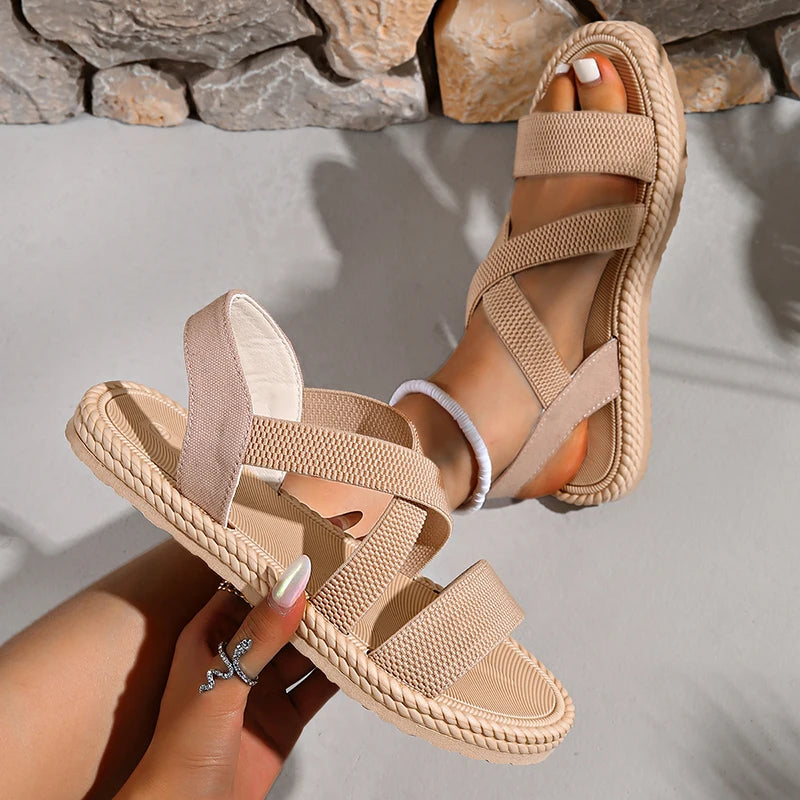 Corinne | Women&