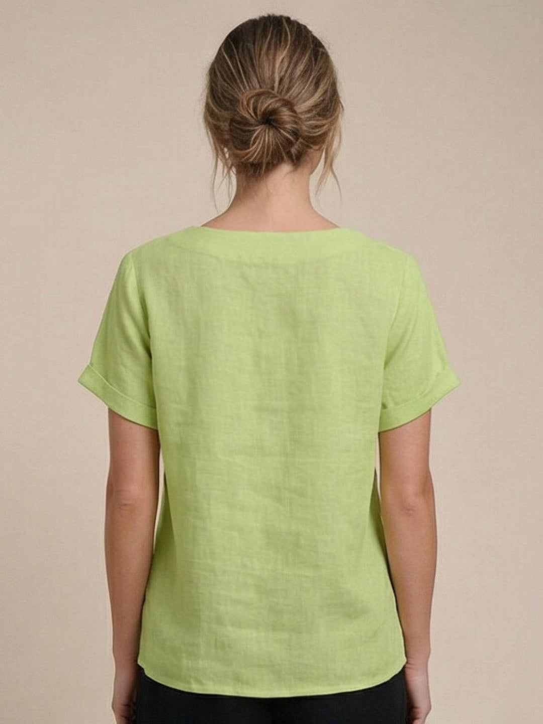 Delia | Women&