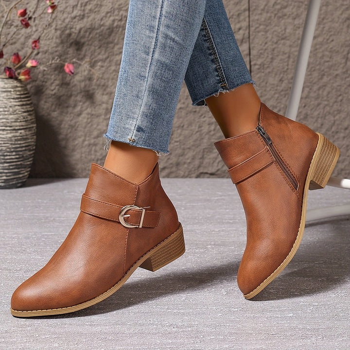 Delia | Women&