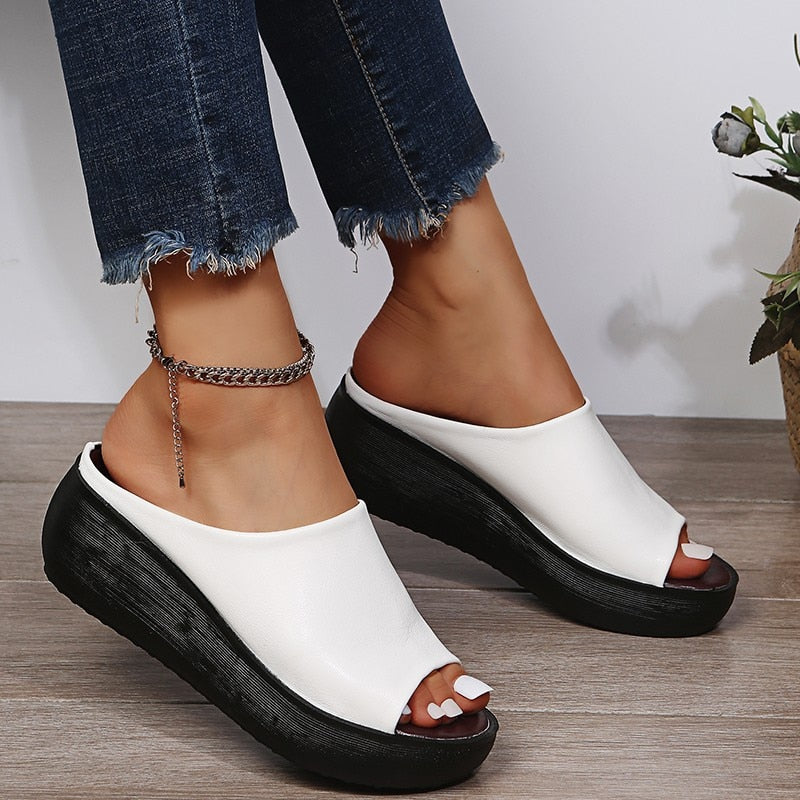 Delphie | Women's Black Chain Detail Slide Sandals - Image 2