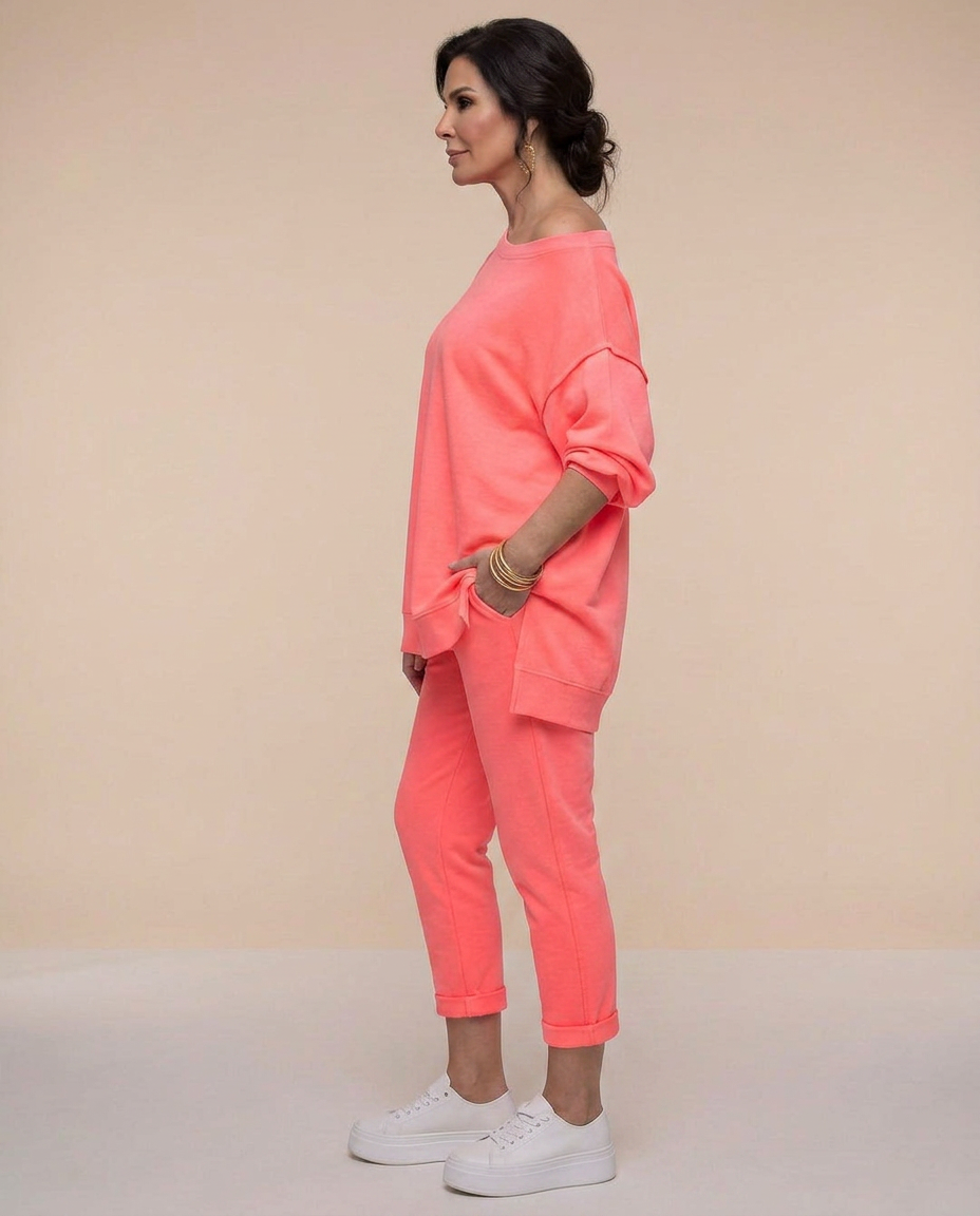 Delvorne | Women's Knit Lounge Set Oversized Top & Joggers - Coral - Image 2