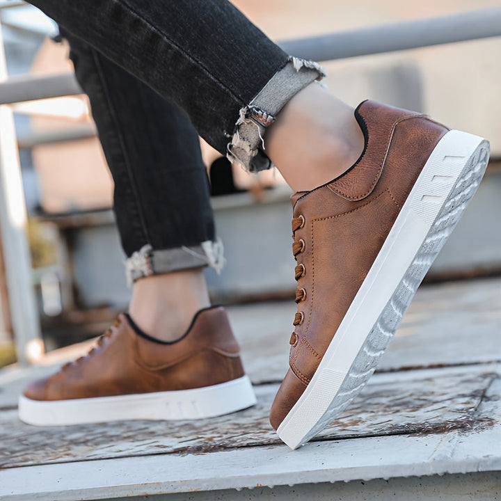 Thaddeus | Men&