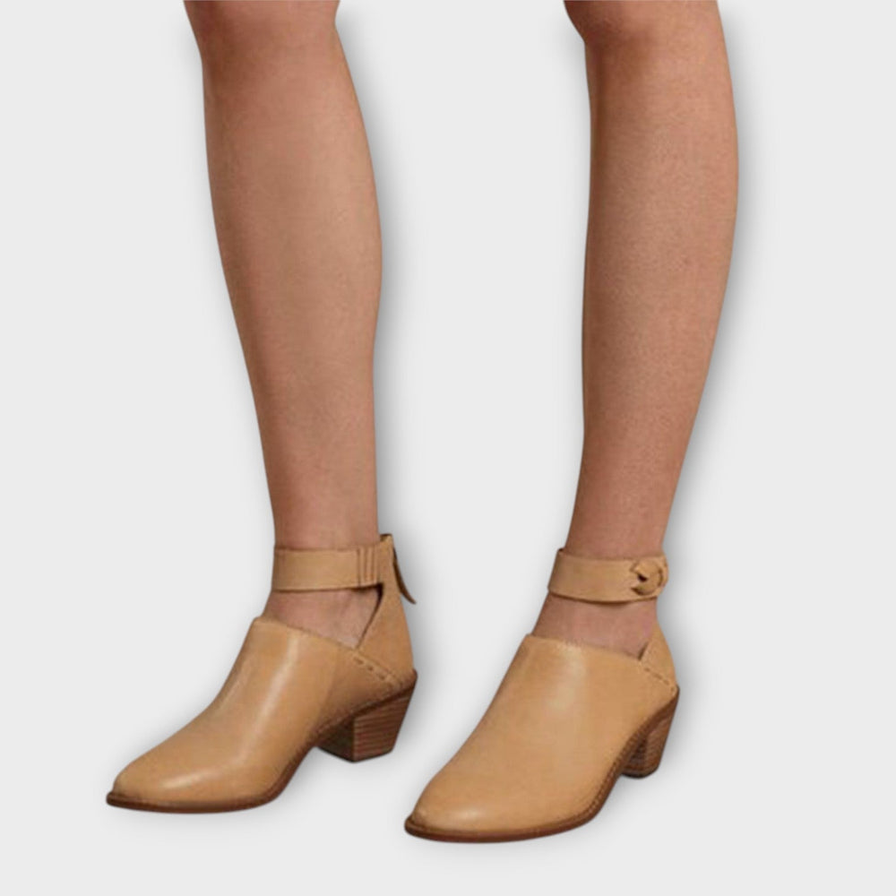 Halveth | Women's Chelsea Ankle Boot with Block Heel - Camel - Image 2