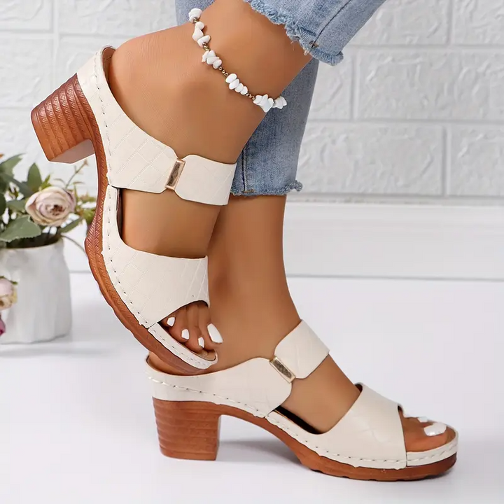 Isabeau | Women&