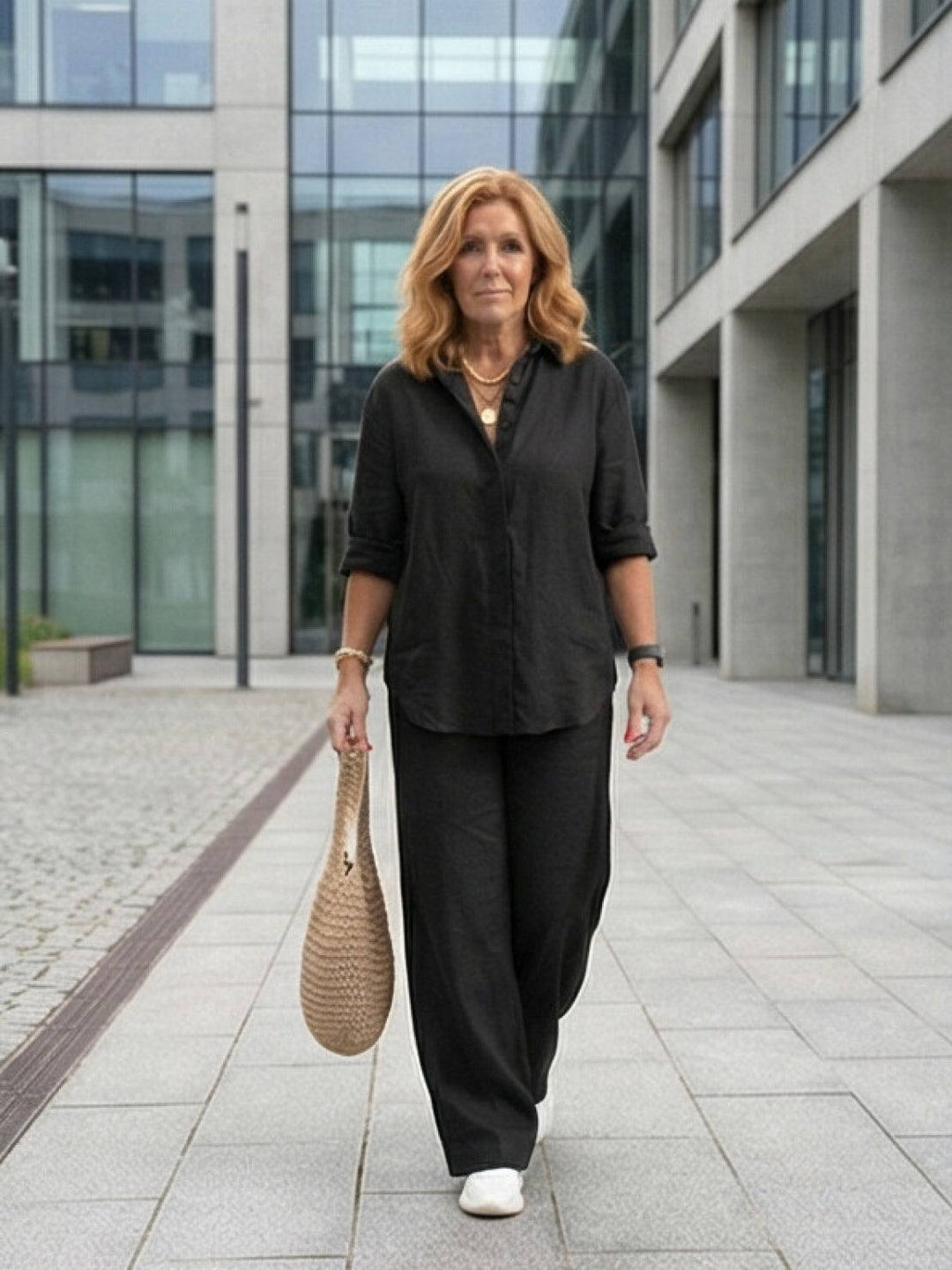 Isabeau | Women&