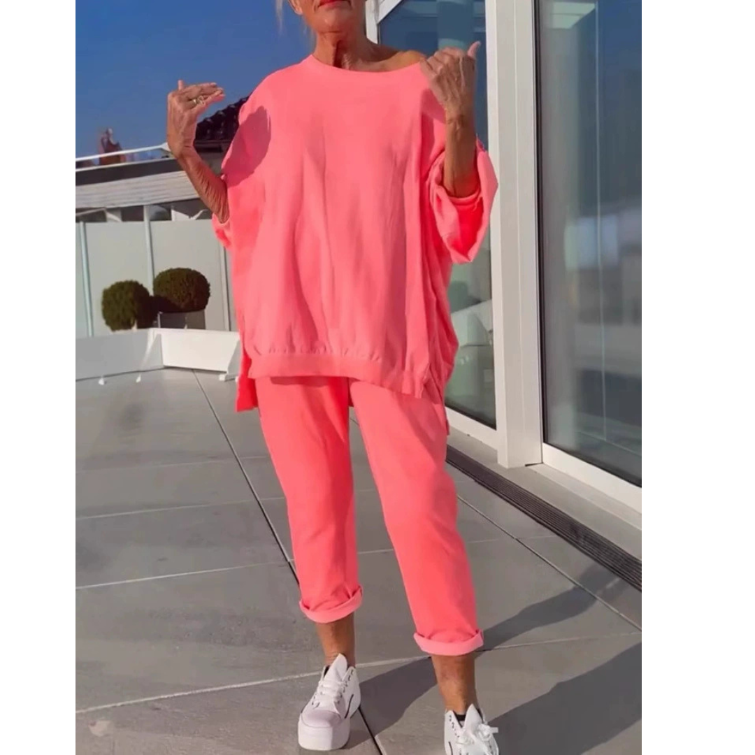 Isadora | Women's Oversized Loungewear Set - Image 1