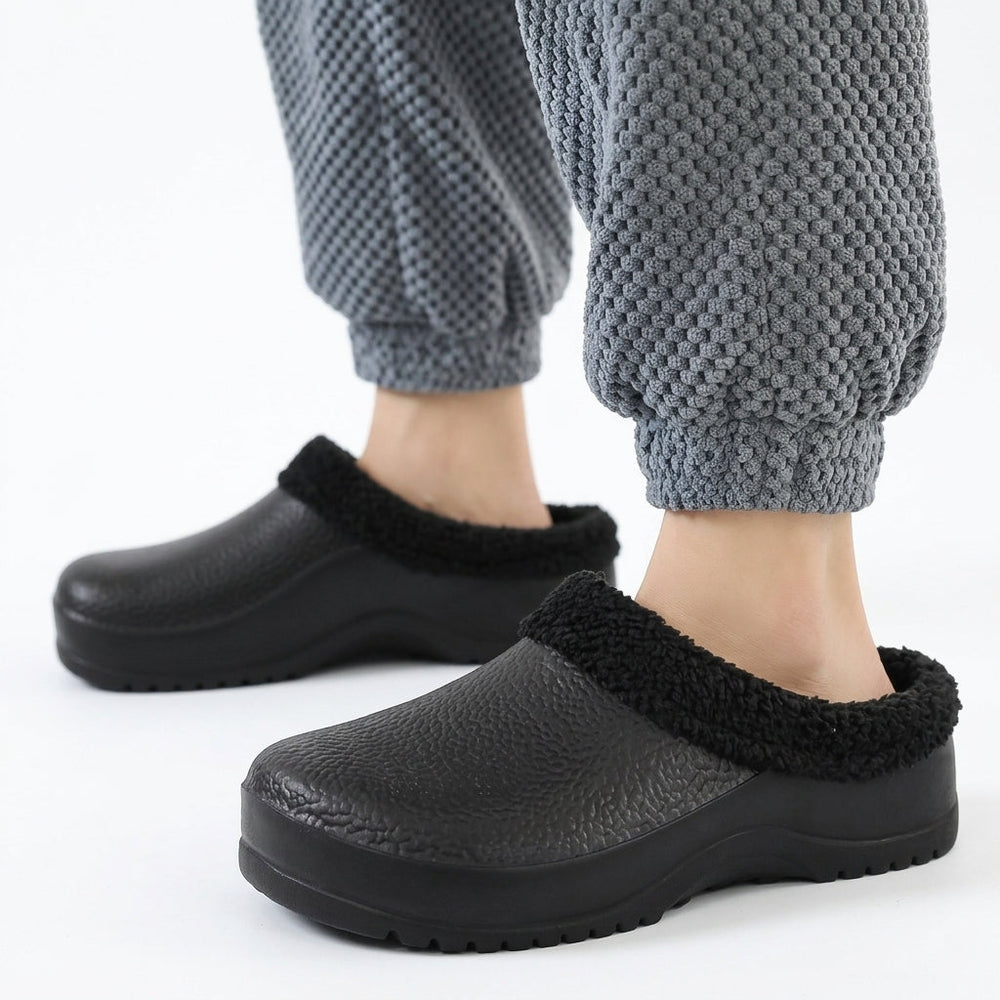 Lorvana | Women's Cosy Slippers Fleece-Lined Clog - Black - Image 2