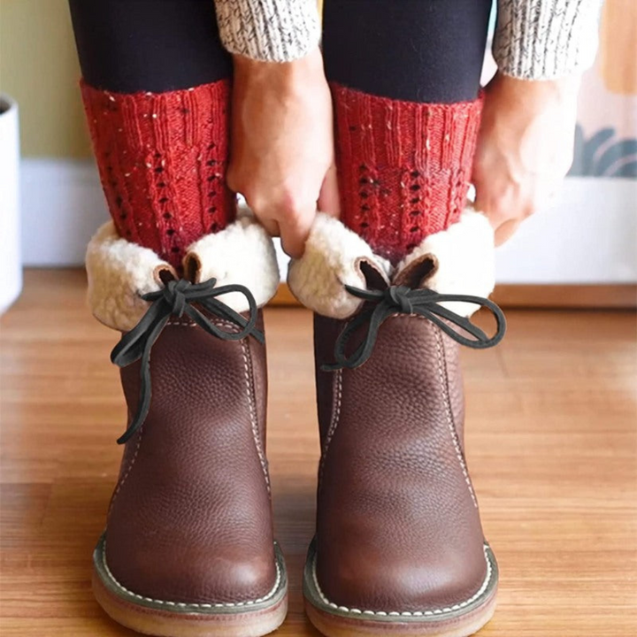Lucasta | Women&