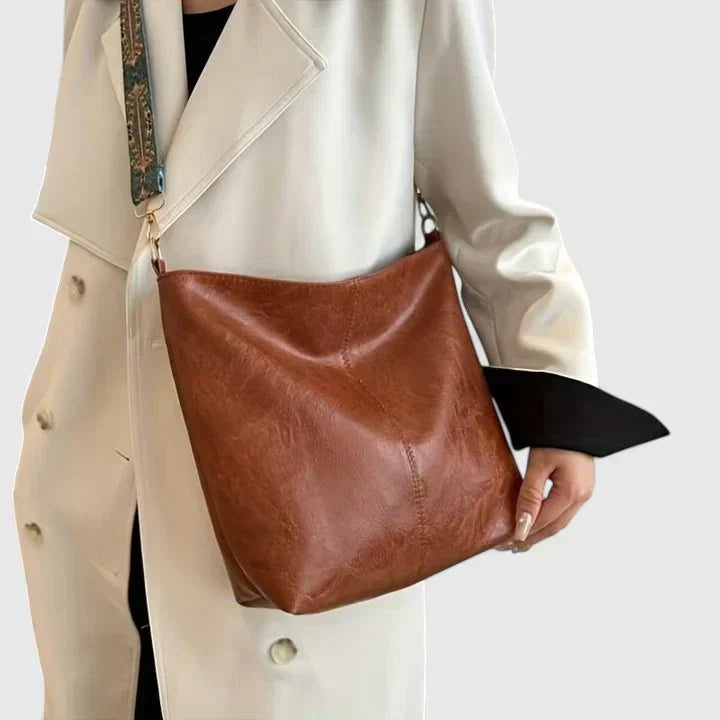 Lydia | Women's Patterned Strap Shoulder Bag - Image 2
