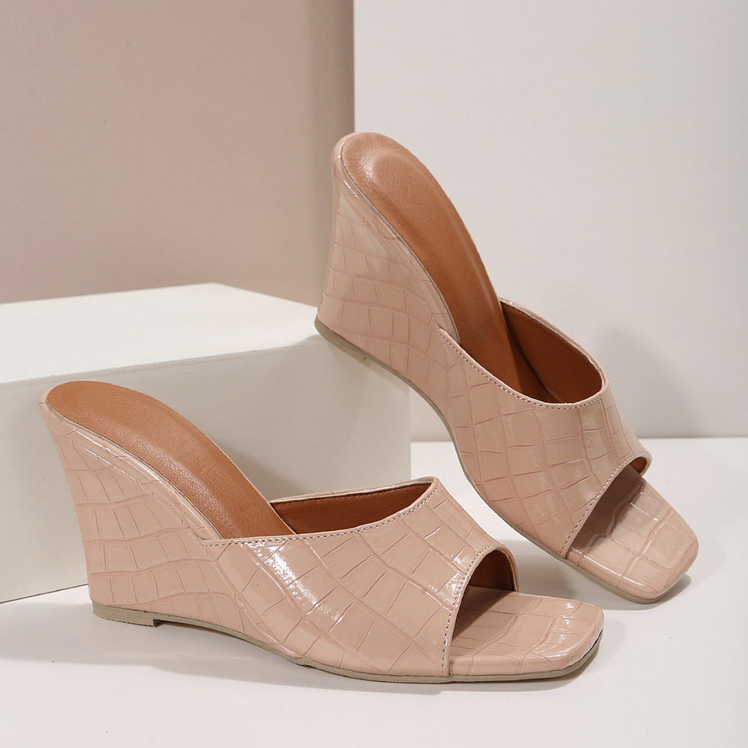 Naia | Women&