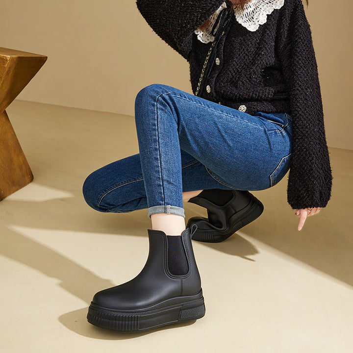 Naia | Women&