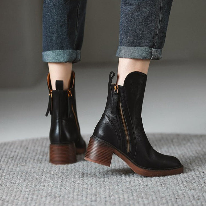 Nicolette | Women&