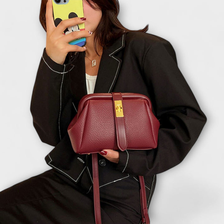 Orinthia | Women&