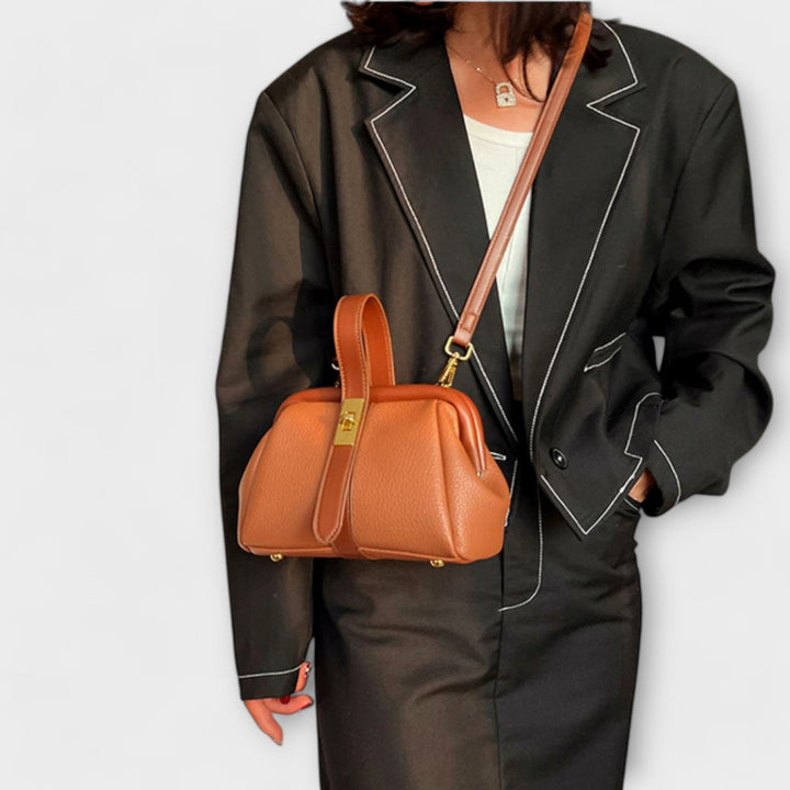 Orinthia | Women&