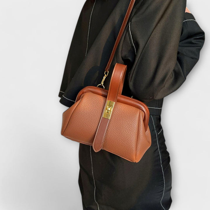 Orinthia | Women&