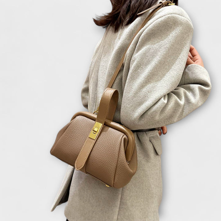 Orinthia | Women&