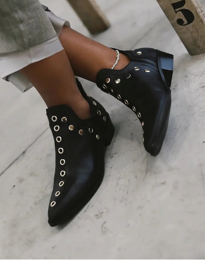 Roxanne | Women&