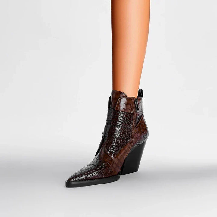 Seraphima

Wait, | Women&