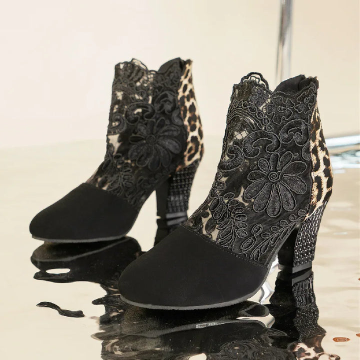 Seraphira | Women&