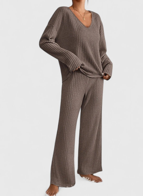 Solvaine | Women's Ribbed Knit Jumper Loungewear Set - Beige - Image 2