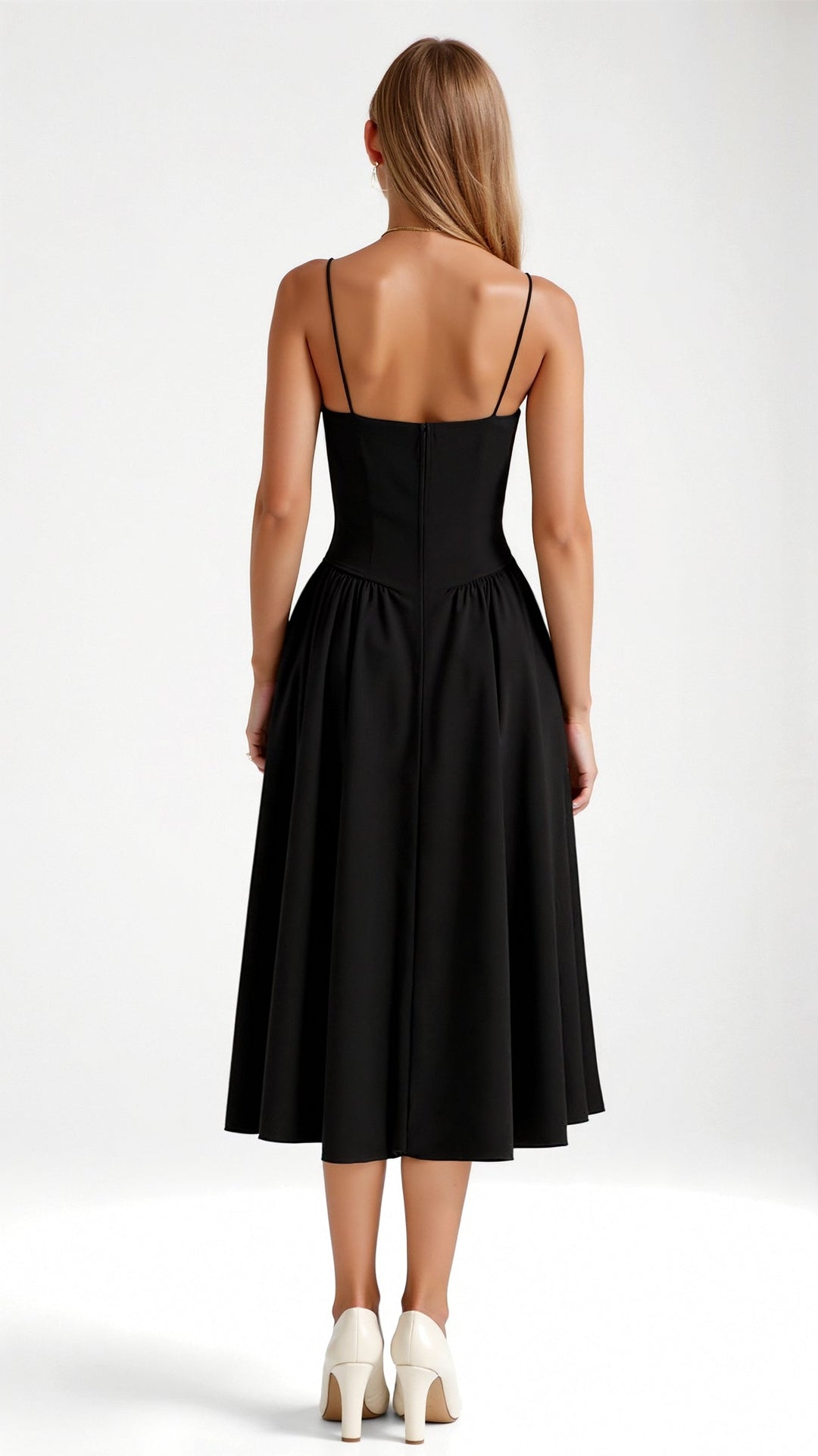 Thessamine | Women&