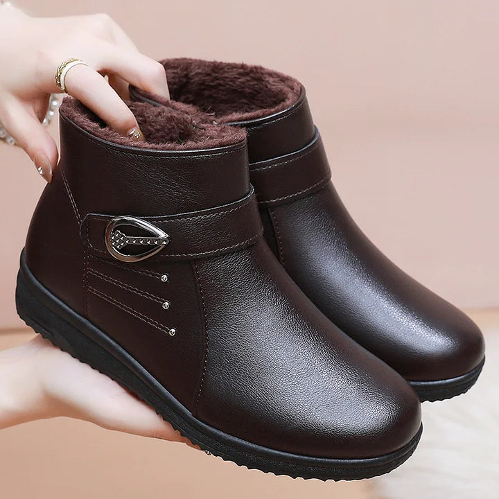 Thornlea | Women's Fleece-Lined Chelsea Ankle Boots - Dark Brown - Image 1