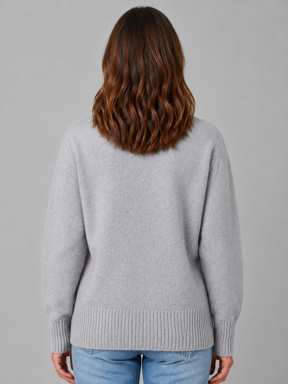 Tolvara | Women's Cardigan Heart Button Knit - Light Grey - Image 2