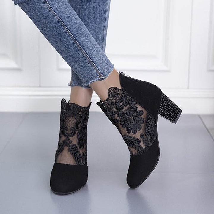 Vespelle | Women&